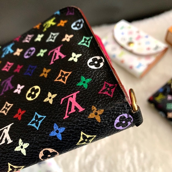 ‼️SOLD‼️Louis Vuitton Black Insolite Wallet - Picture 7 of 16